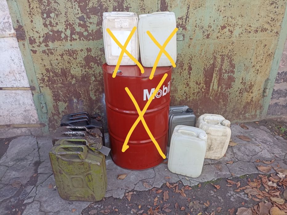 Каністри залізні б/у