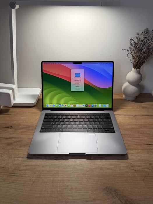 MacBook Pro 14’ 2021 M1 Pro 32GB RAM 512 SSD