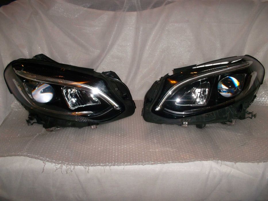 Mercedes W246 фара передняя левая правая Full LED DIGITAL LIGHT