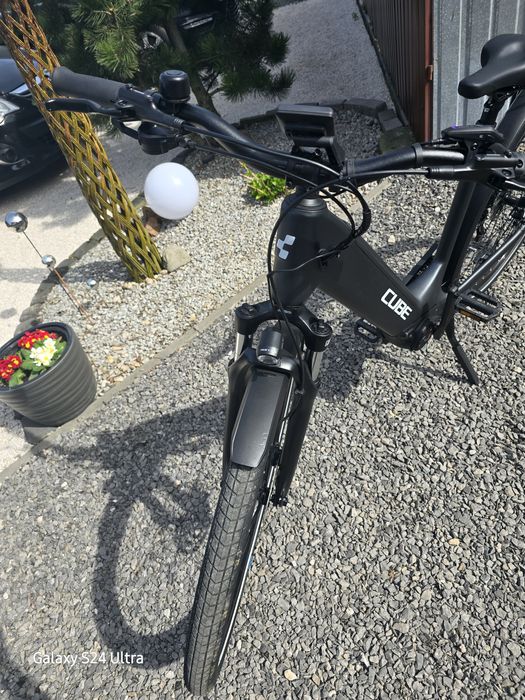 Rower elektryczny damski Cube Touring One Gołkowice • OLX.pl