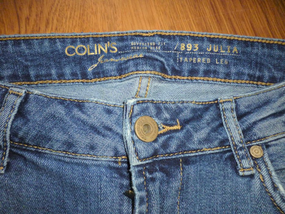 Продам новые женские джинсы  Colins)))