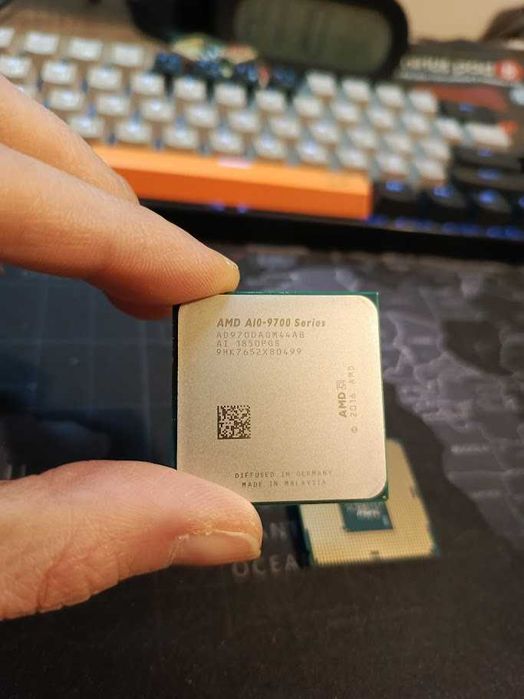 Procesor AMD A10-9700 (AM4 4/4 3.5 GHz 65 W, Radeon R7)