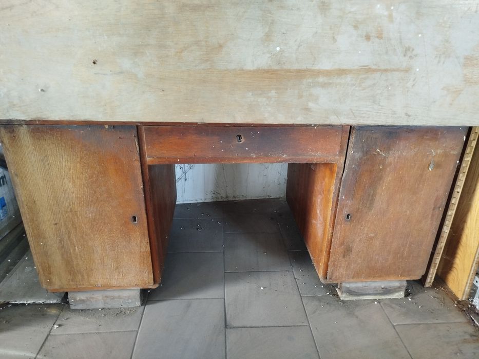 Za darmo PŁYTY MDF WIÓROWE biurka / szafy ekspozytory