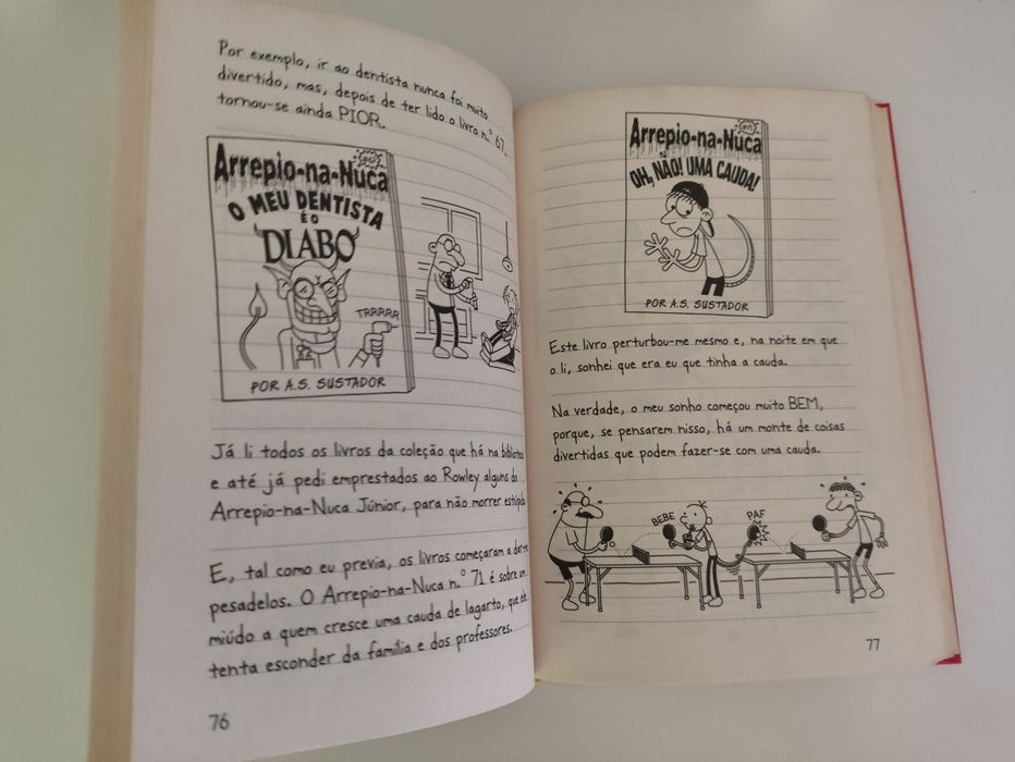 Livro "Diário de um banana"