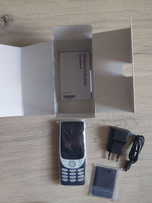 Nokia 8210 4g NOWA GDAŃSK