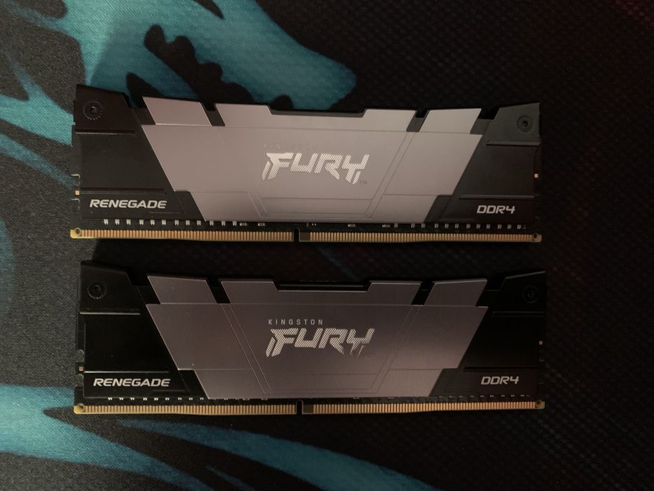 Оперативна пам'ять Kingston FURY Renegade DDR4 32GB (2x16GB) 3600MHz CL16