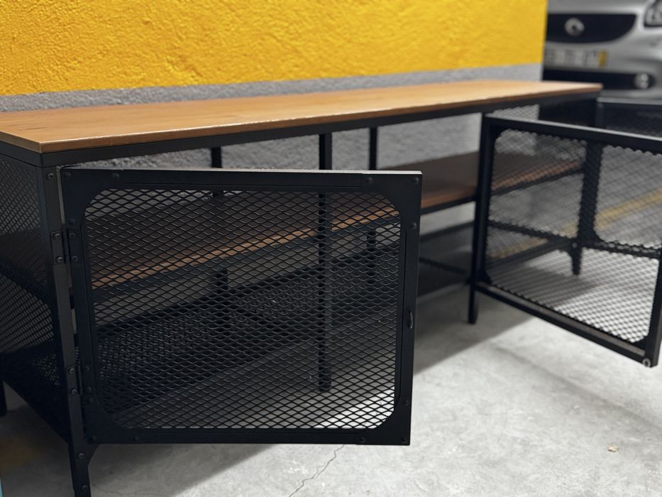 Aparador FJÄLLBO Ikea