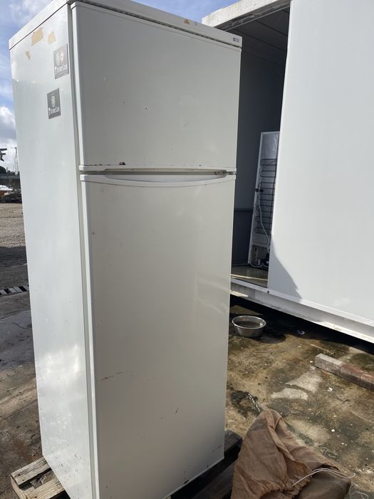 Frigorifico indesit usado