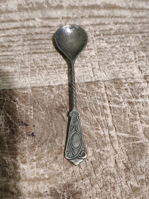 Stara łyżeczka do cukru MET 7