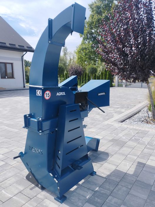 Rębak bębnowy Denis R-12  do gałęzi 12 cm wysyłka półautomat Nowy