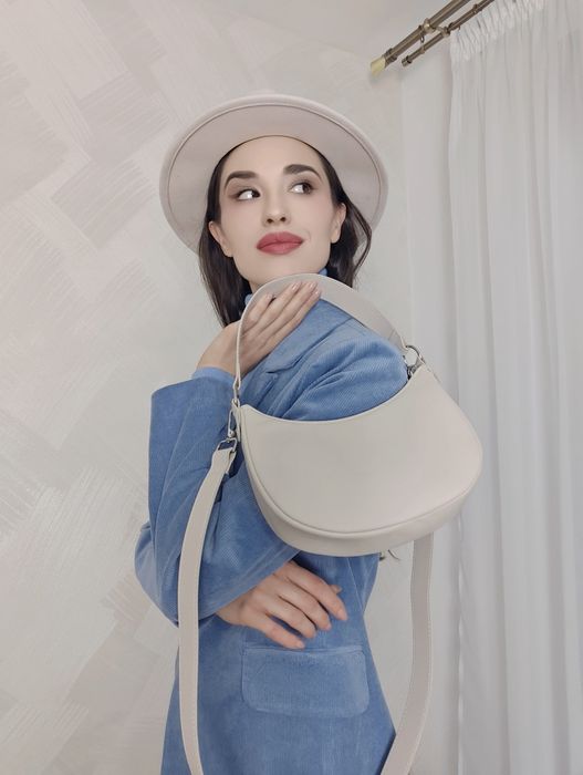 Cream ivory moon leather bag Torebka kosc sloniowa ksiezyc przez ramie
