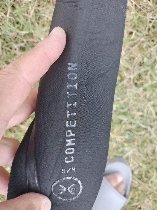 Fato Surf 5.4 deeply Hooded tamanhoS