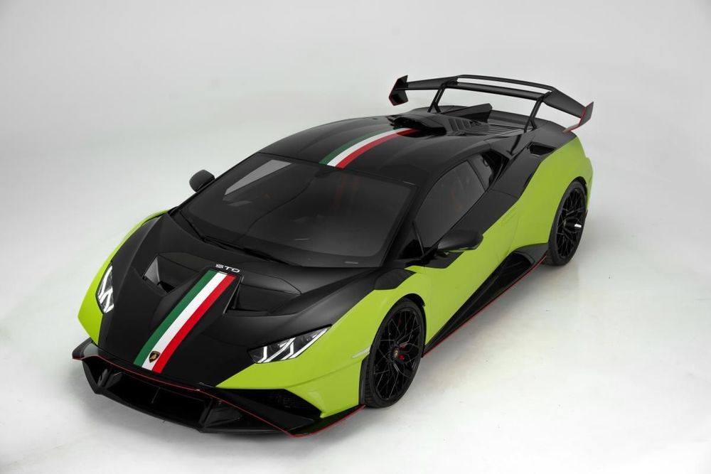Lamborghini Huracán STO