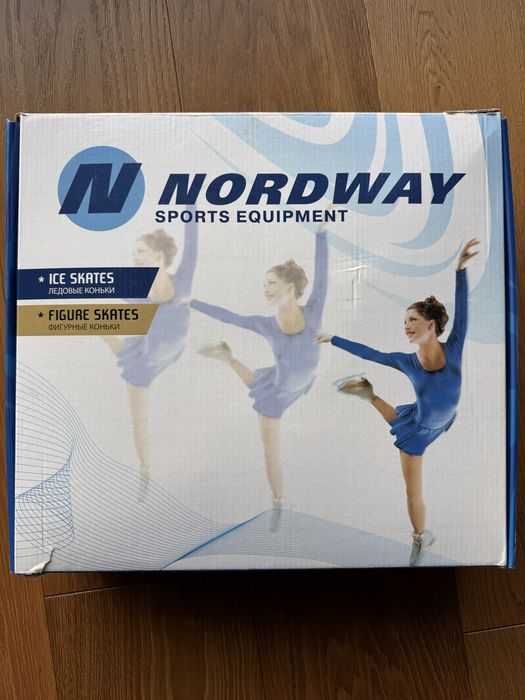 Łyżwy figurowe, cholewka skóra naturalna, 39, prawie nowe!!!