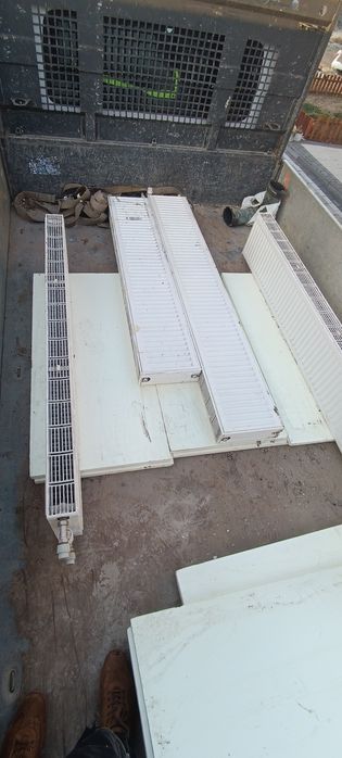 Sprzedam grzejniki niskie 160x30, 200x30