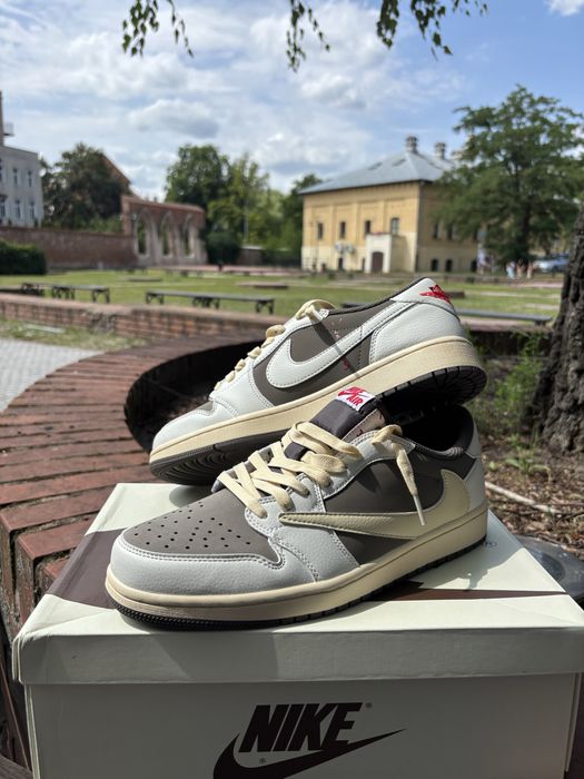 Buty nike air jordan 1 x travis scott