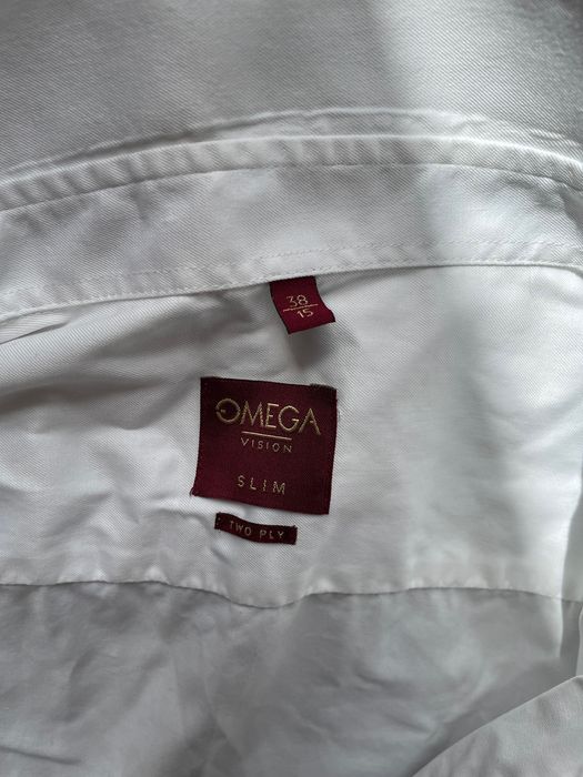 Koszula Omega slim kołnierz 38