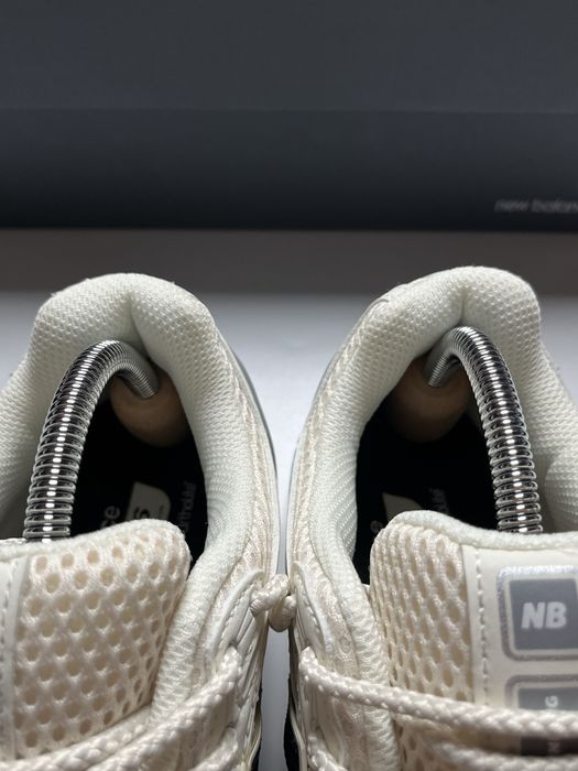 New Balance 1906R Cordura