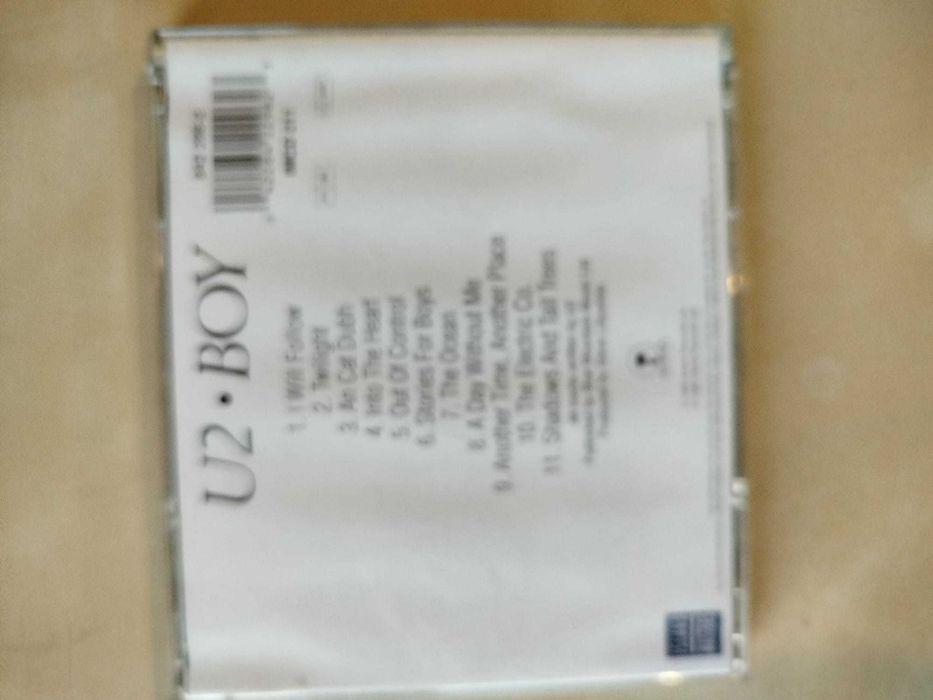 CD U2 Boy usado como novo