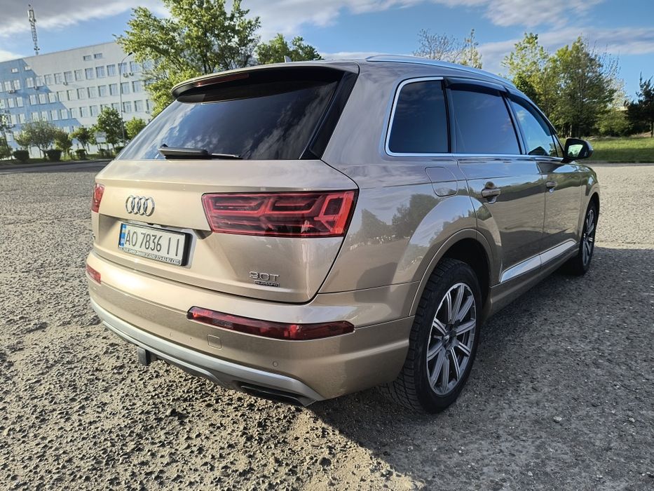 Продам Audi Q7 prestige