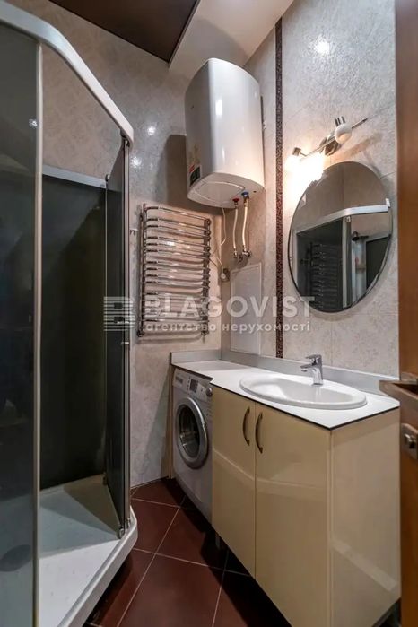 3 кімнатна квартира вул Дмитрівська , 66а, ЦЕНТР