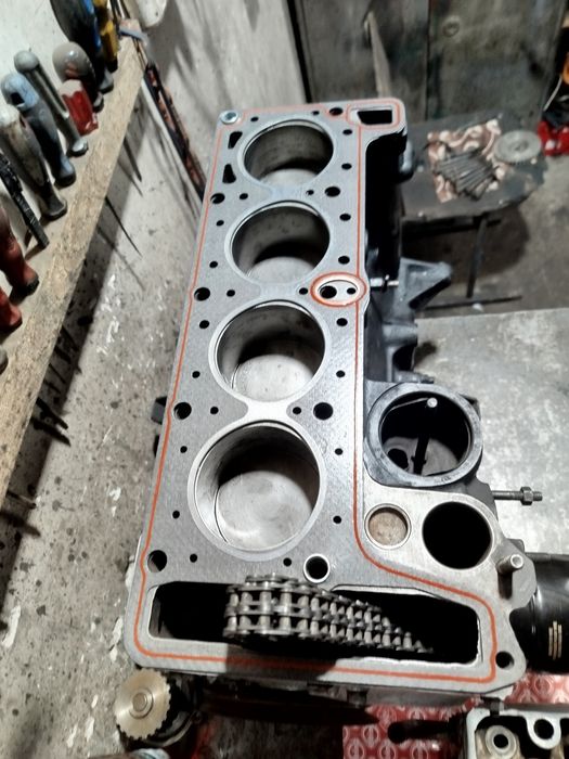 Двигатель, мотор ваз 2103. 1.5л, тайговский вал.