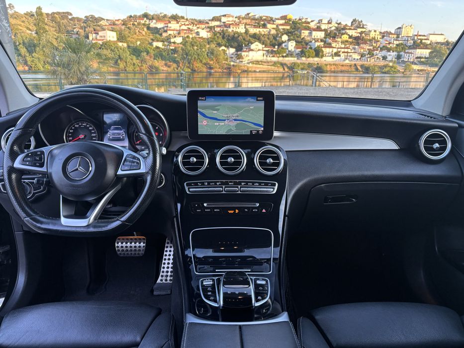 Vendo Mercedes GLC 220 CDI 4 MATIC AMG-LINE ano 2017 com apenas 180 mil quilometros