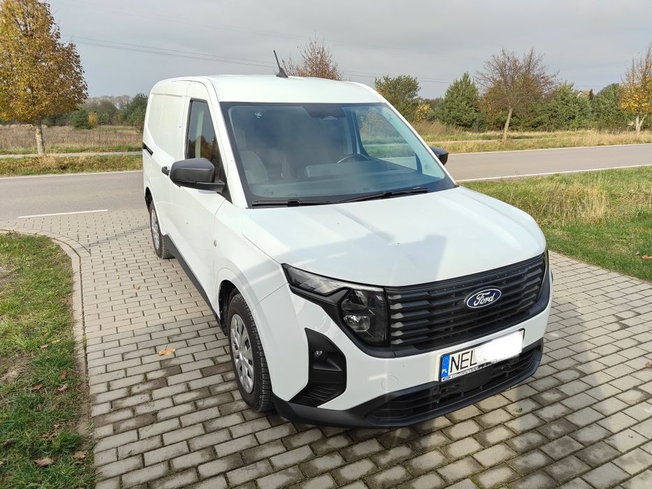 Ford Courier Transit