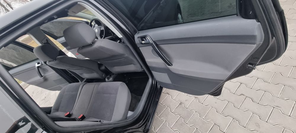 Volkswagen Polo 2008p 1.6 бензин