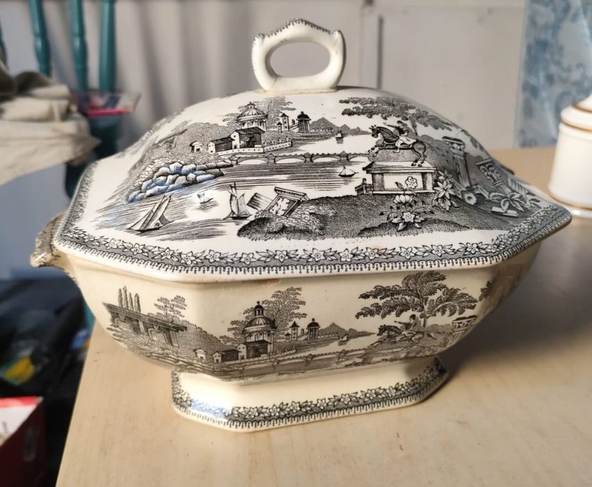 Terrina Real Fábrica de Sacavém