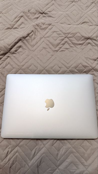MacBook pro 13  8 гб