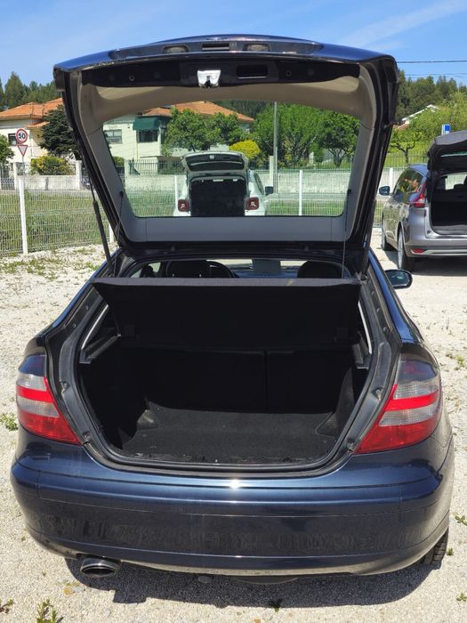 Mercedes Benz C220D Coupé