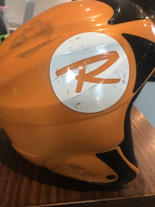 Kask narciarski dzieciecy Rossignol