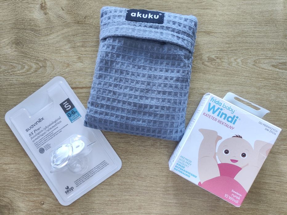 Termofor z pestkami wiśni pestek wiśni smoczek suavinex kateter rektalny windi Frida baby