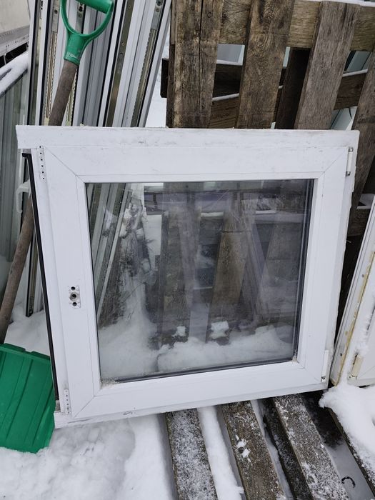 Okno pcv 87 x 81 używane