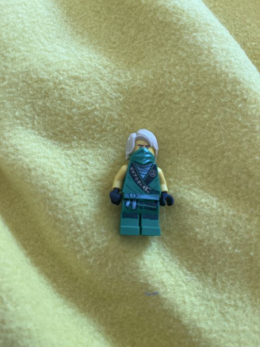 Lego Minifigures njo574 - Lloyd Legacy / Ninjago