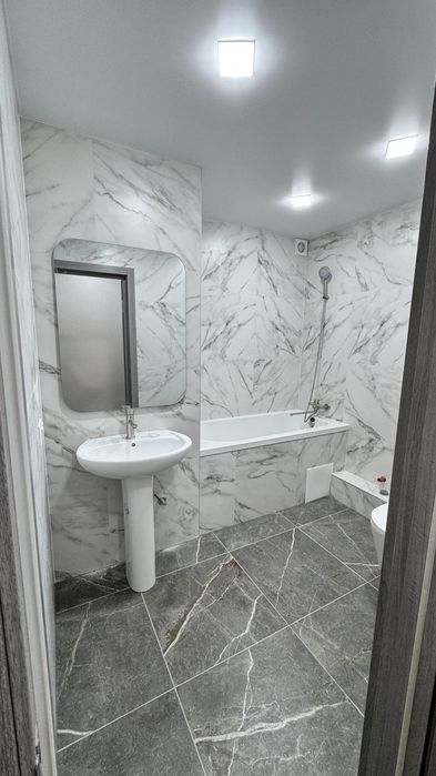 Продаж 2х-кімн квартири,  45 кв.м, з ремонтом, не кутова, 5/5, вул.Молодіжна, 13, Кременчук