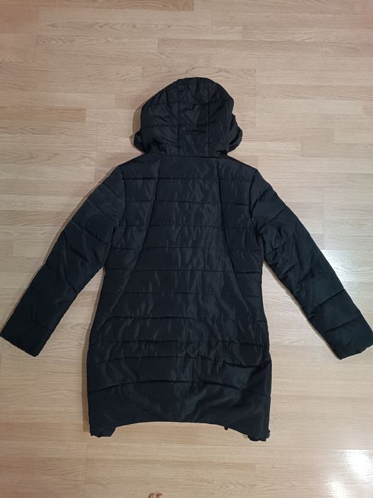 Куртка демисезонная или теплая зимана р.S