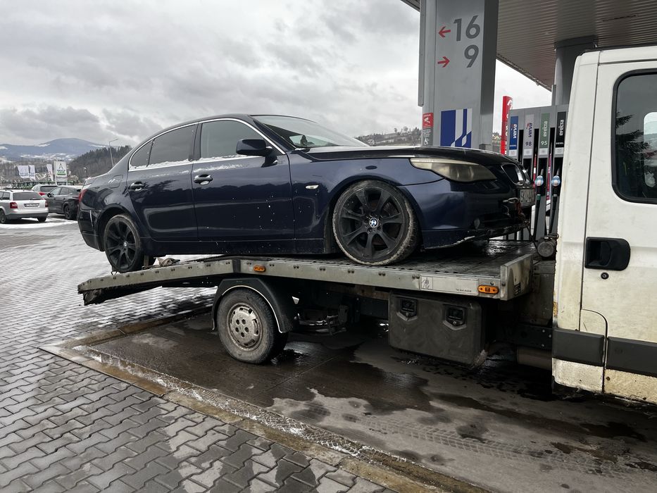 Czesci bmw e60 3.0 m57 intercooler orientblau metalic