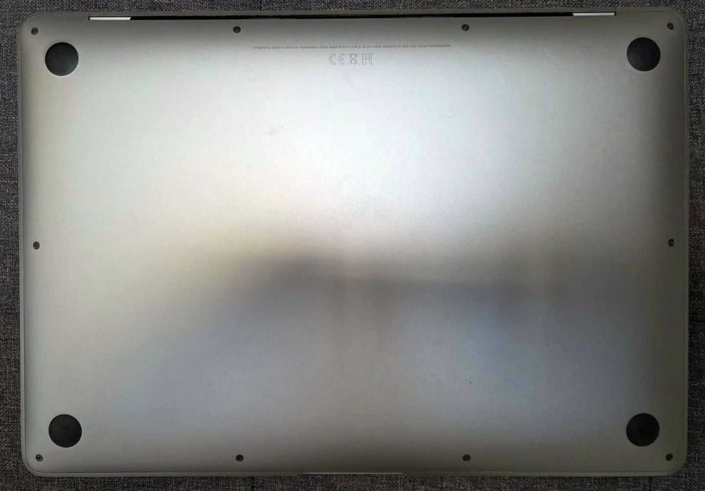 MacBook Air 13" | Retina | i3 / 8GB / 256GB SSD | macOS Sequoia | Stan Bdb!