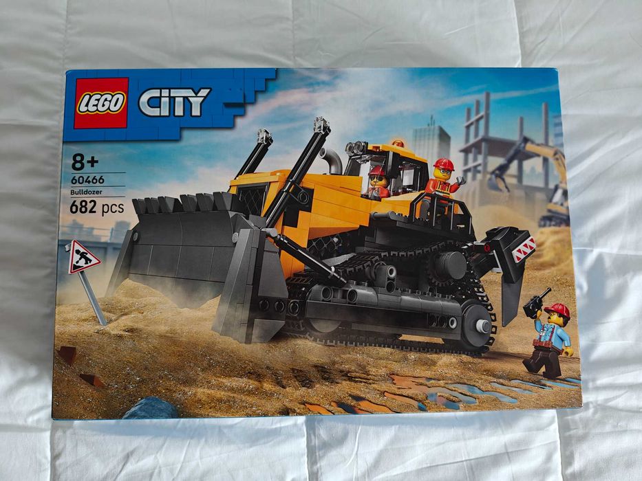 Lego City 60466 - Bulldozer Amarelo 682 peças / idade 8+