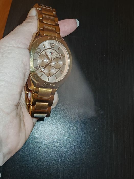Relógio Tommy Hilfiger Feminino – Dourado