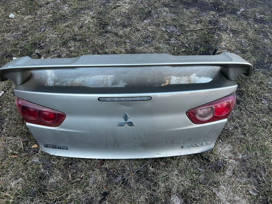 Mitsubishi Lancer Evo 8 spojler lotka klapa Oryginał