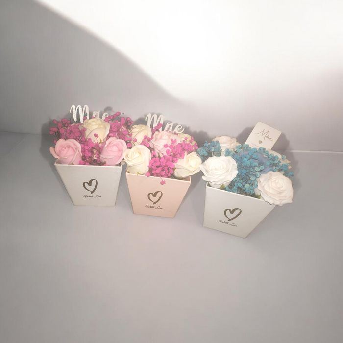 Arranjo de flores de sabão