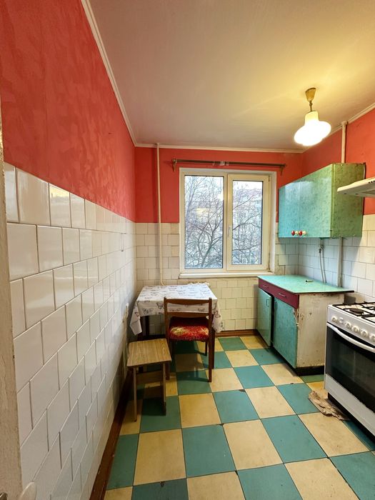 ** Продаж р-нТУРИСТ 2-КімнПРОГРАМИ вул. Захисників Укр. Окремі Кімнати