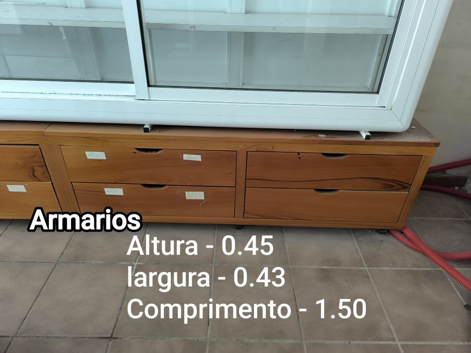Balcão/ vitrine/ expositor (vendo o conjunto ou individualmente)