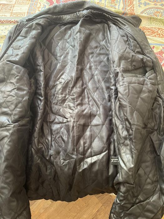 Куртка шкіряна утеплена на чоловіка