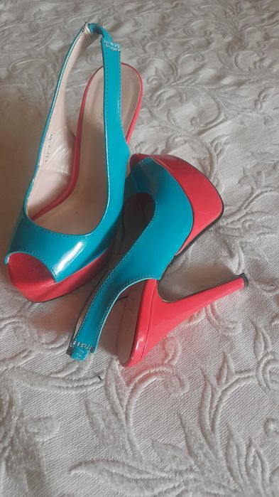 Sandálias estilo "Aldo" 11cm