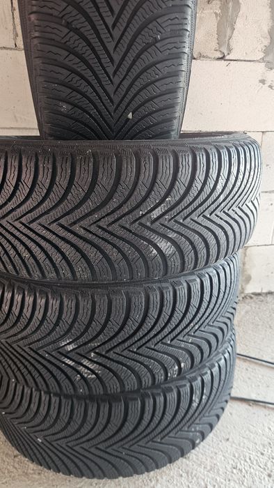 Michelin alpine 5 205 55 r17