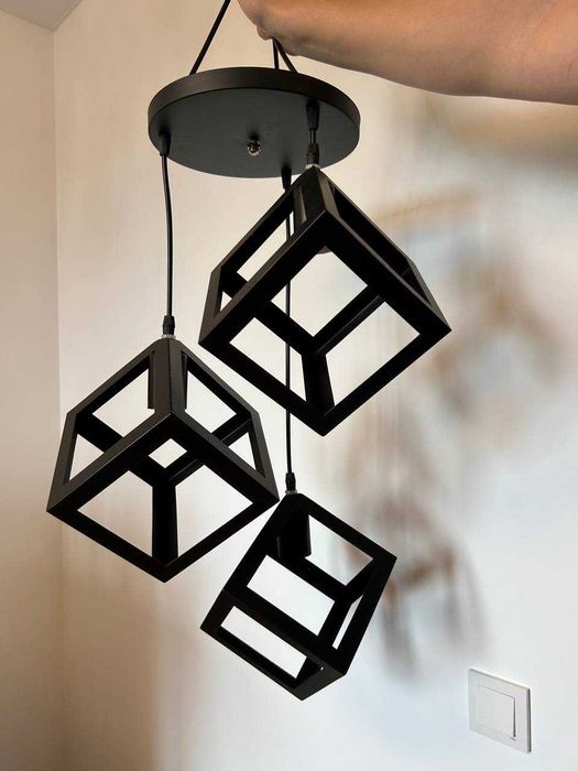 Продам світильник